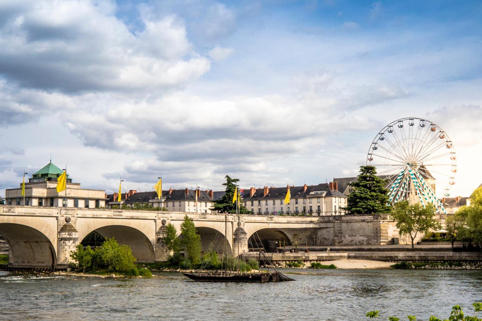 Tres Beau Studio Quartier Cathedrale Bord De Loire Tours Exterior photo